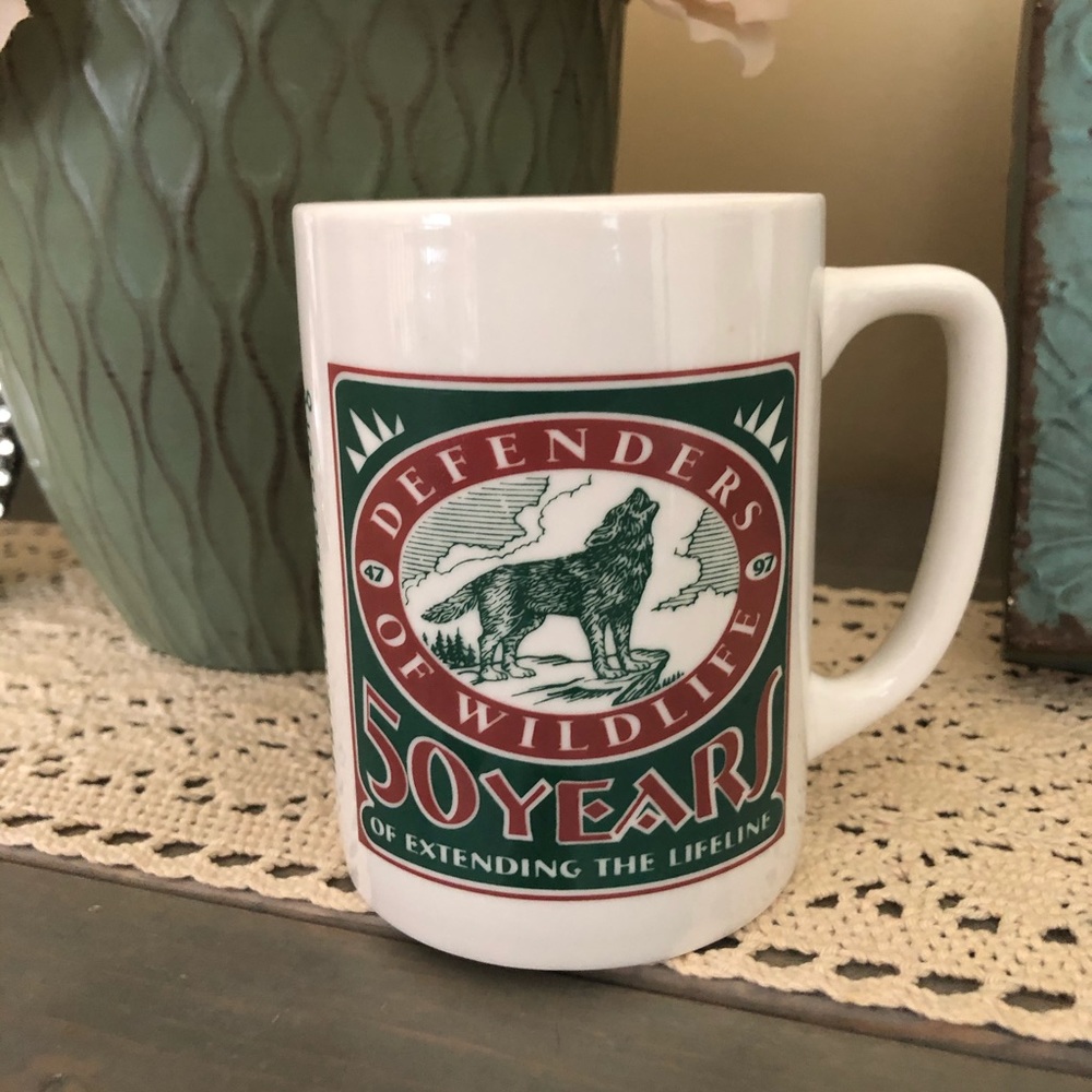 Vintage coffee mug- Defenders of wildlife